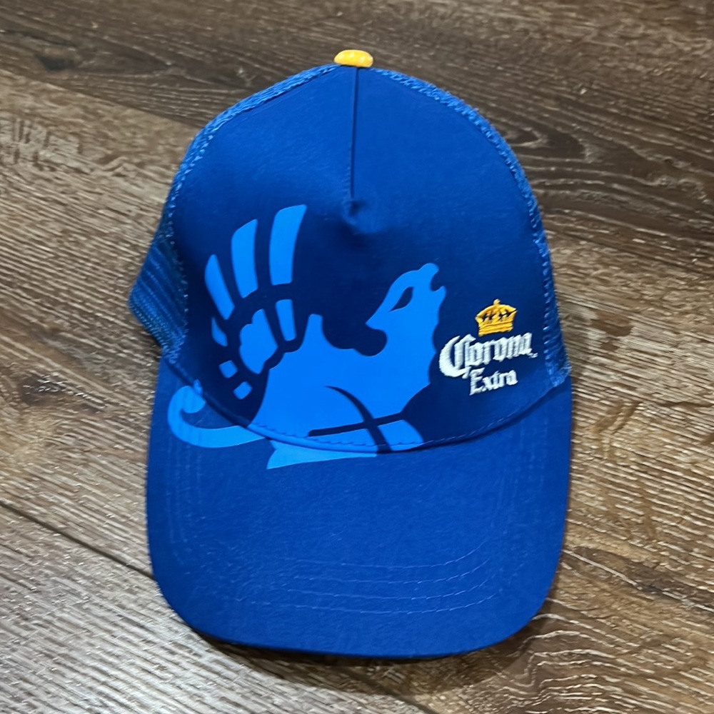 NWOT corona hat / corona cocktail book - Picture 5 of 9